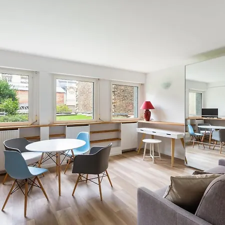 Charming Studio Close To Eiffel Tower By Guestready Apartment Paris