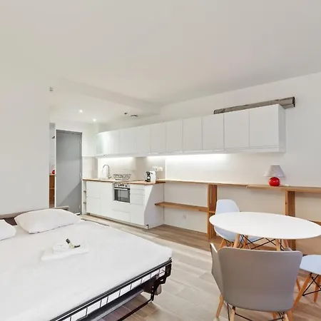 Apartment Charming Studio Close To Eiffel Tower By Guestready *